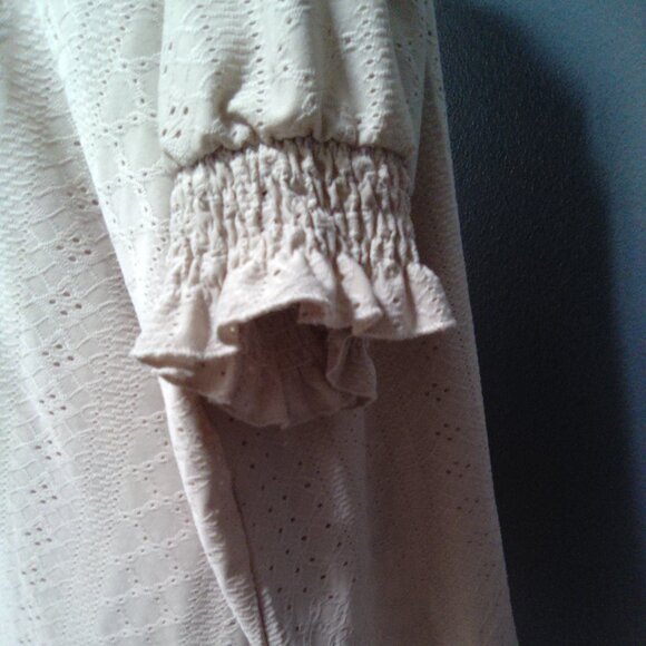 Bloomchic Top - Picture 3 of 5